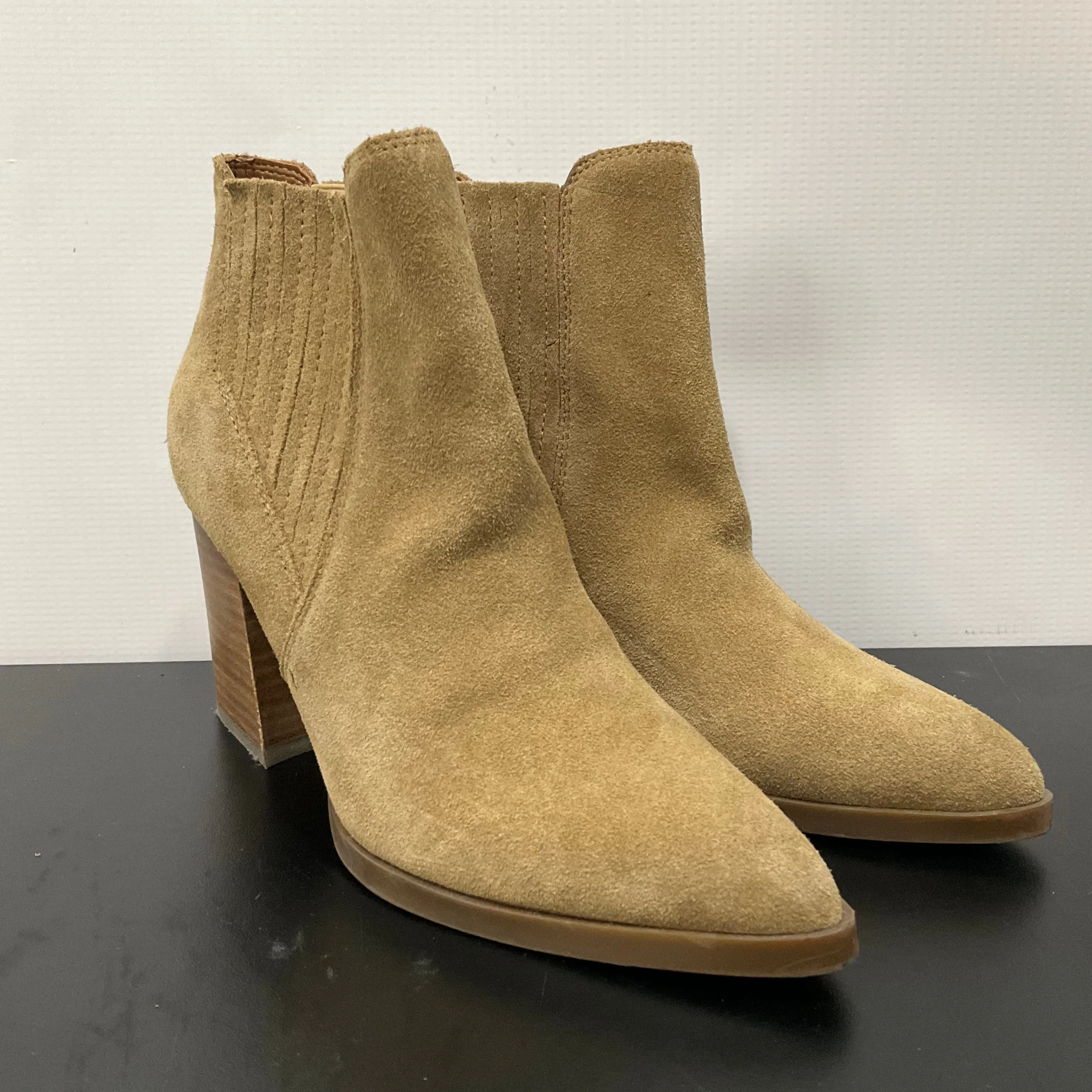 Boots Ankle Heels By Marc Fisher In Beige, Size: 6.5