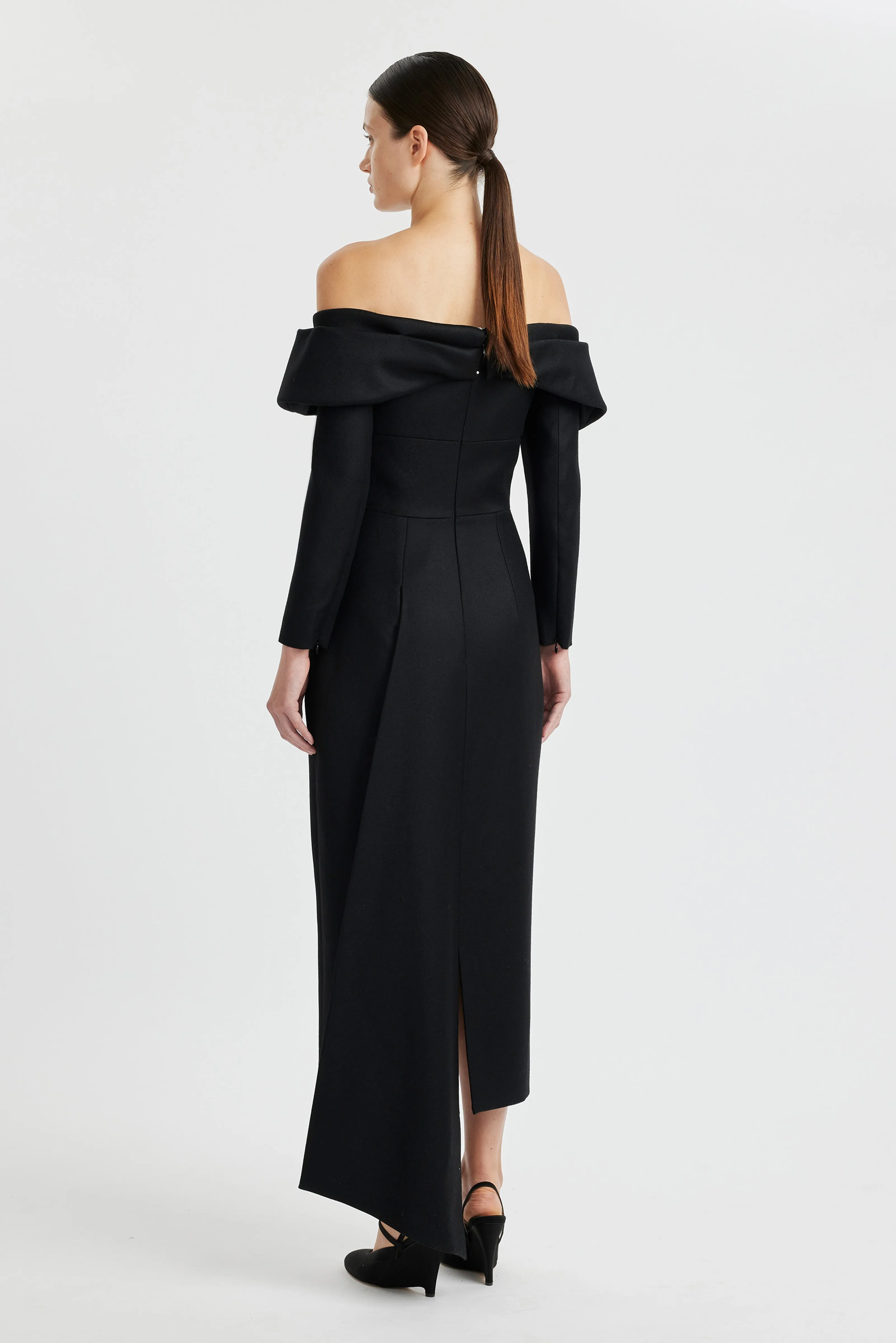 Derika Off-the-Shoulder Dress in Black Flanella