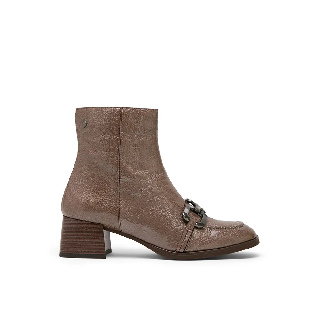 Light Brown Patent Leather Mid-Heel Boots with Horsebit