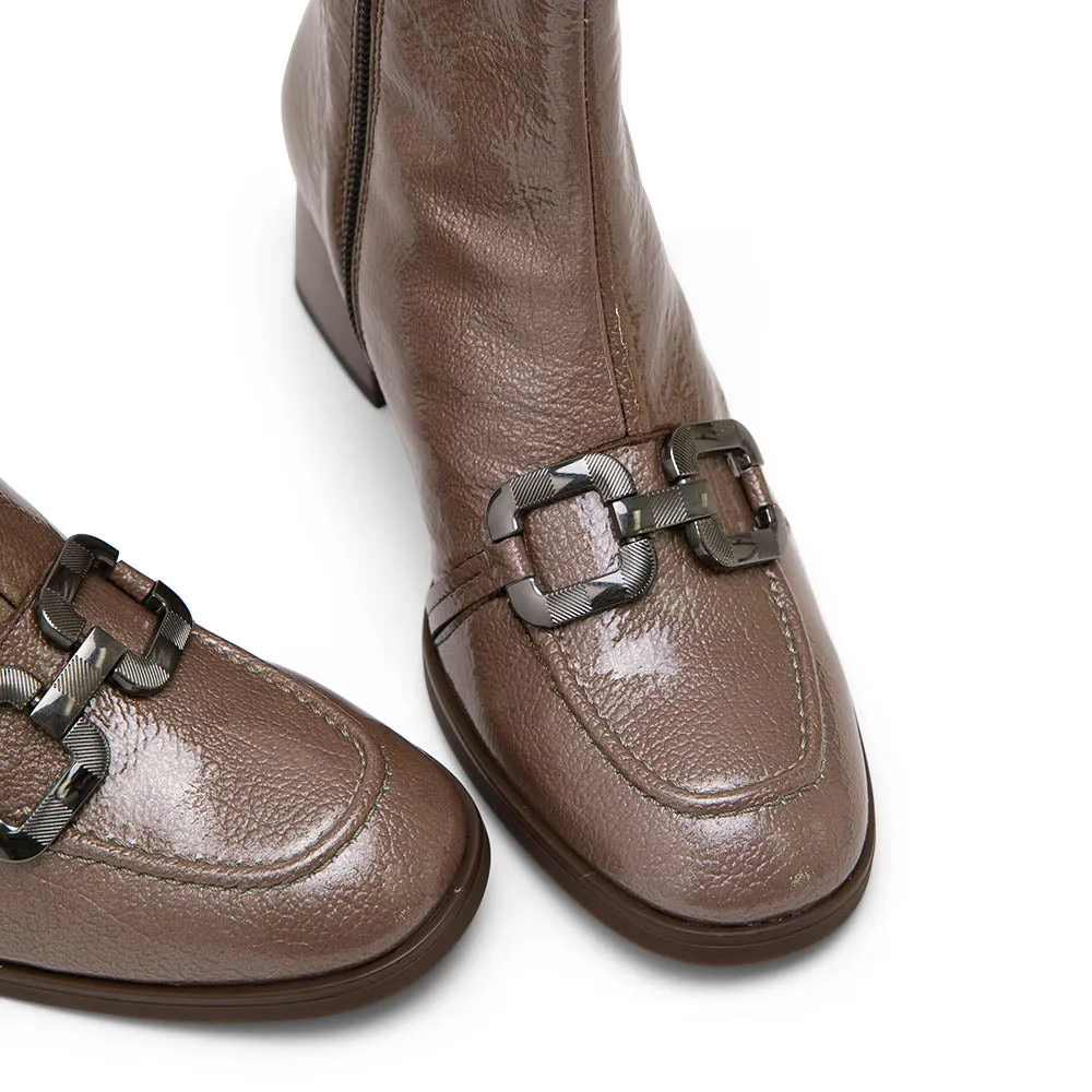 Light Brown Patent Leather Mid-Heel Boots with Horsebit