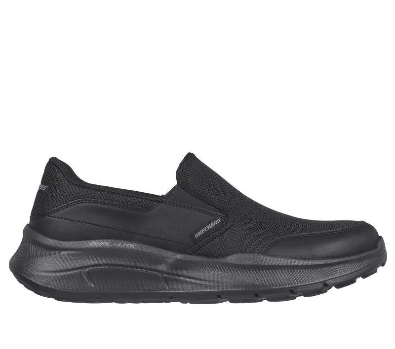 Men's Wide Fit Skechers 232515 Equalizer 5.0 Persistable Sneakers